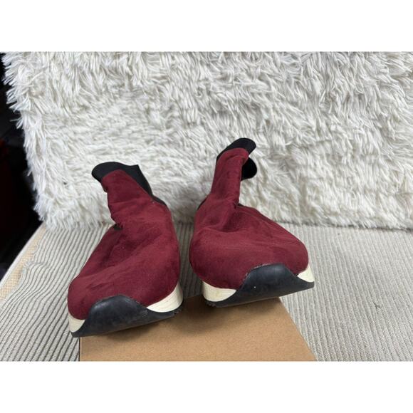 Kenneth Cole Reaction Shoes Womens Size 11 Red Cameron Chelsea Jogger SlipOn - Picture 2 of 8